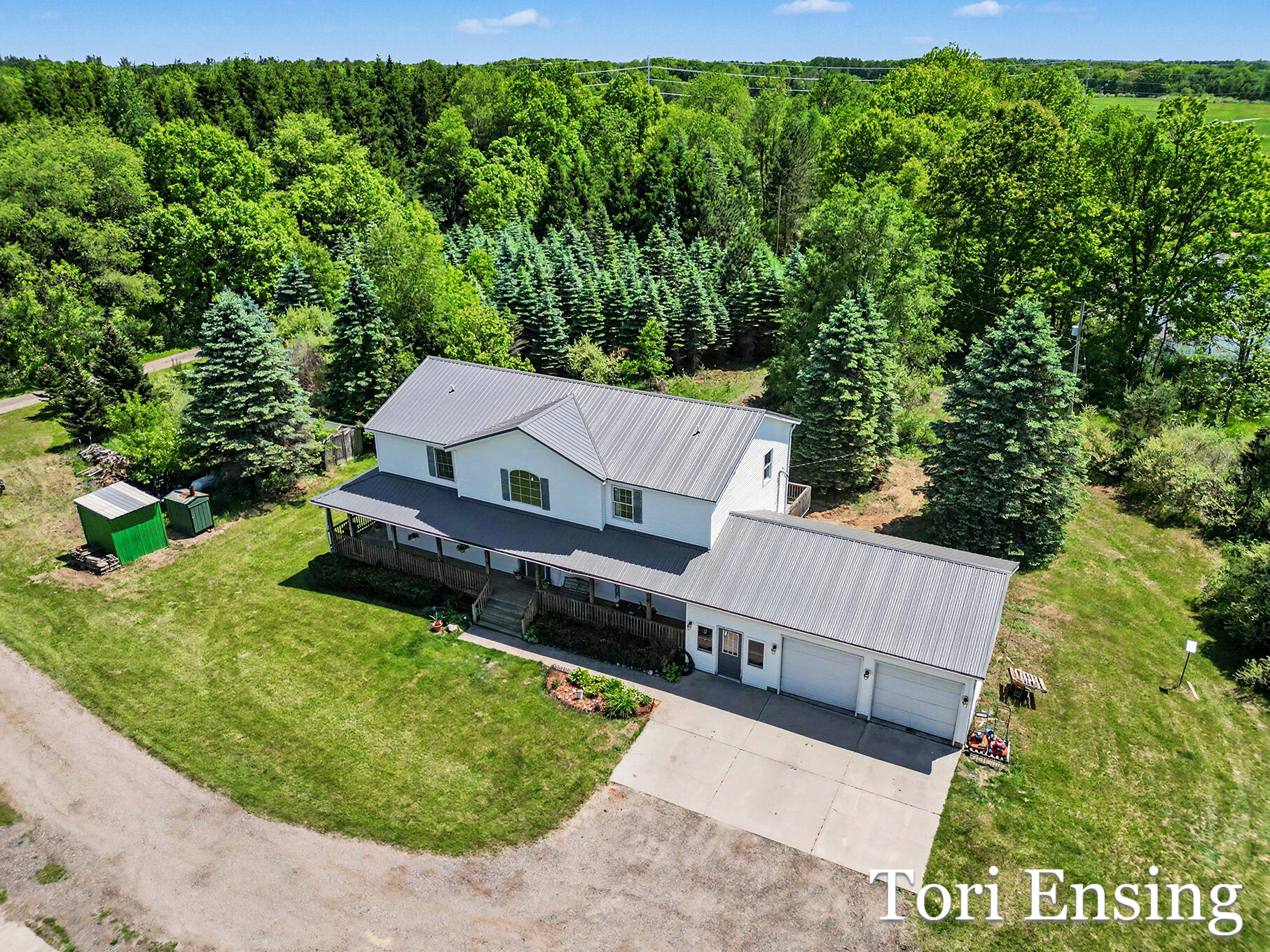 4654 Woods Road Sidney, MI 48885 - Photo 38 of 42 DJI_0551