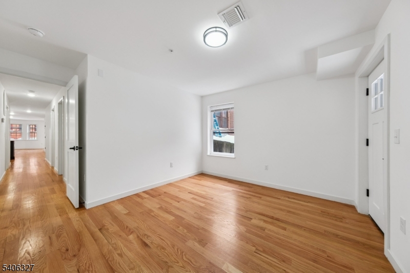 52 James Street, Unit 1 Newark, NJ 07102 - Photo 14 of 27