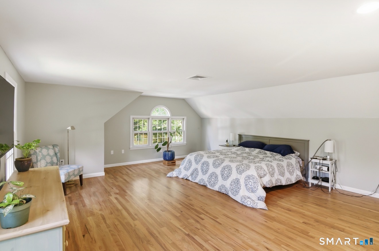 941 Nut Plains Road Guilford, CT 06437 - Photo 30 of 40