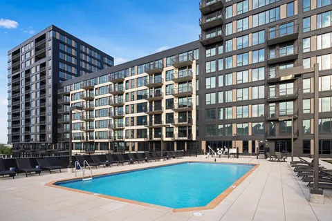 $850,000 | 1240 South 2nd Street, Unit 1118, Minneapolis, MN 55415