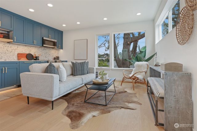 $710,000 | 2808 22nd Avenue West, Seattle, WA 98199