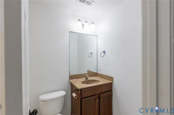 $262,000 | 29290 Meadowview Drive, Waverly, VA 23890