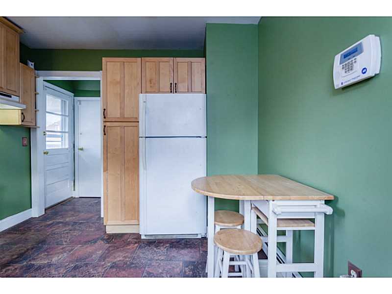 9 Stevens Road Cranston, RI 02910 - Photo 8 of 21 Kitchen.