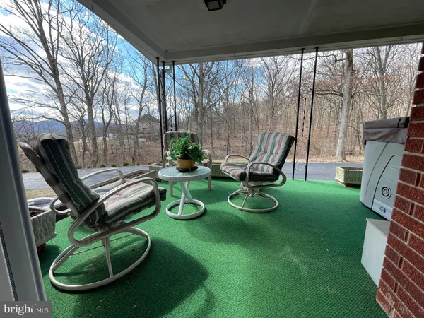 $365,000 | 15507 Ivy Court Southwest, Cumberland, MD 21502