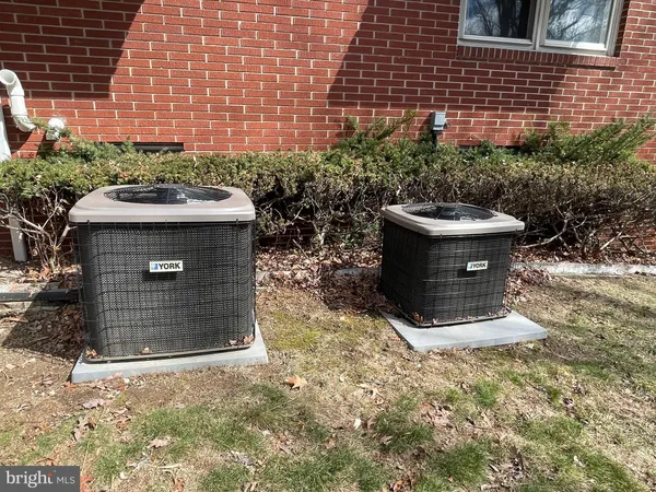 $365,000 | 15507 Ivy Court Southwest, Cumberland, MD 21502