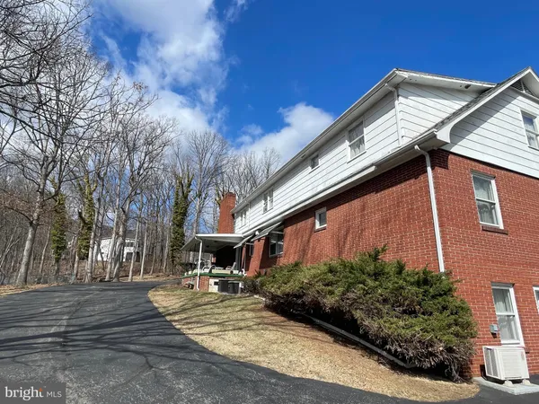 $365,000 | 15507 Ivy Court Southwest, Cumberland, MD 21502