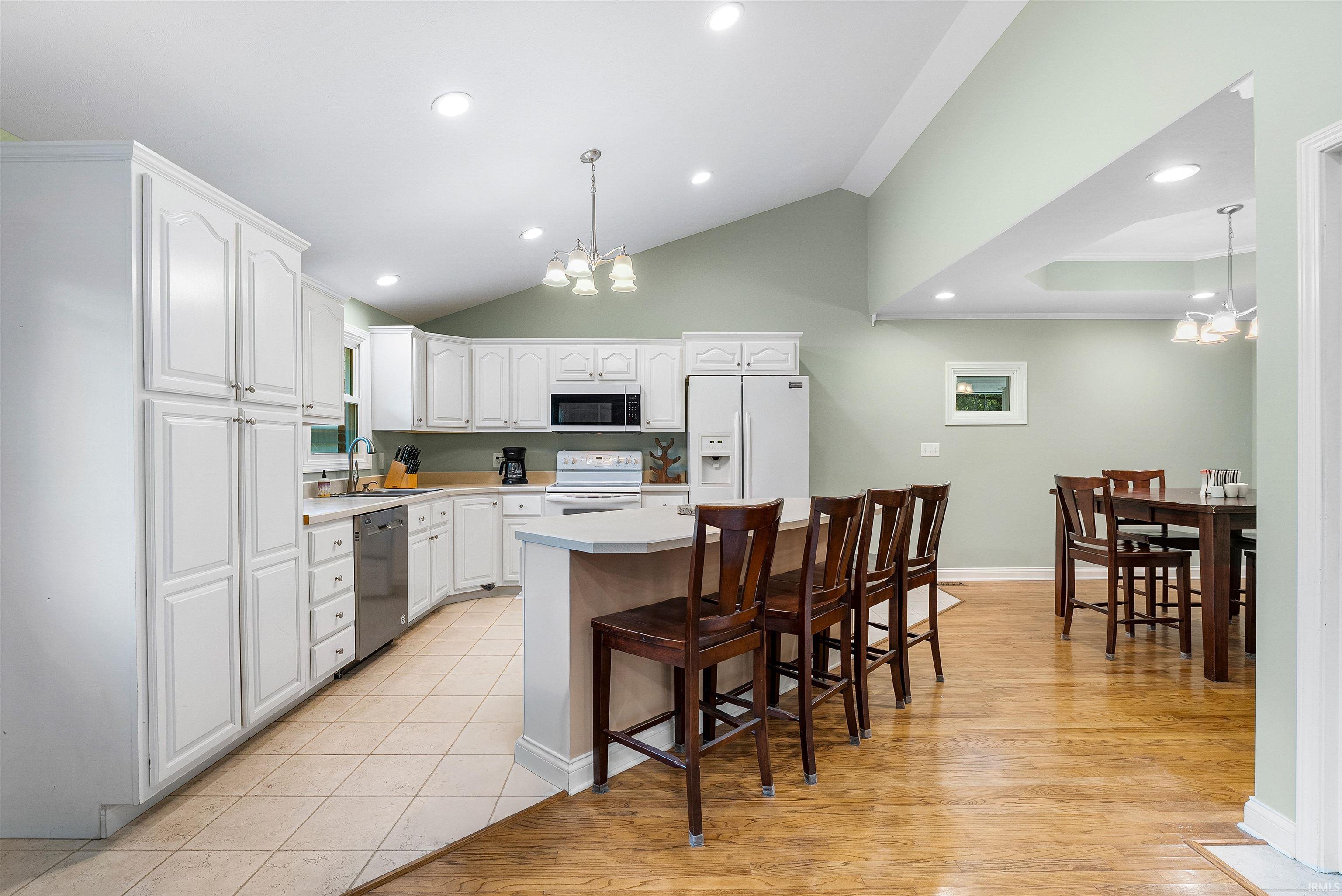 2099 South Pelzer Road Boonville, IN 47601 - Photo 11 of 36