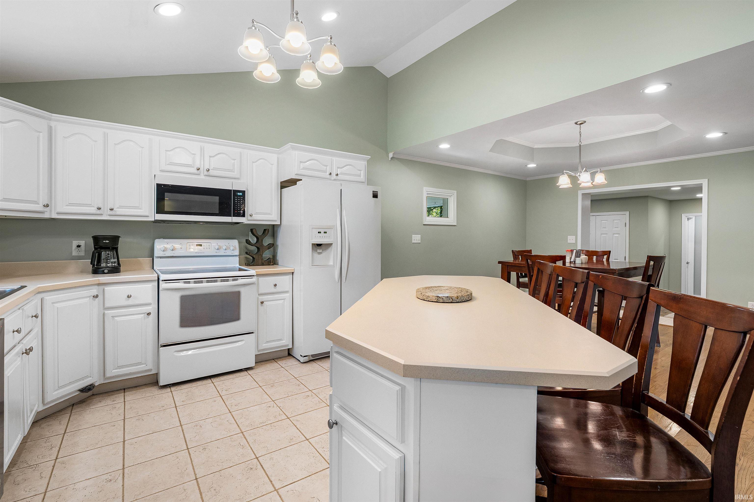 2099 South Pelzer Road Boonville, IN 47601 - Photo 17 of 36