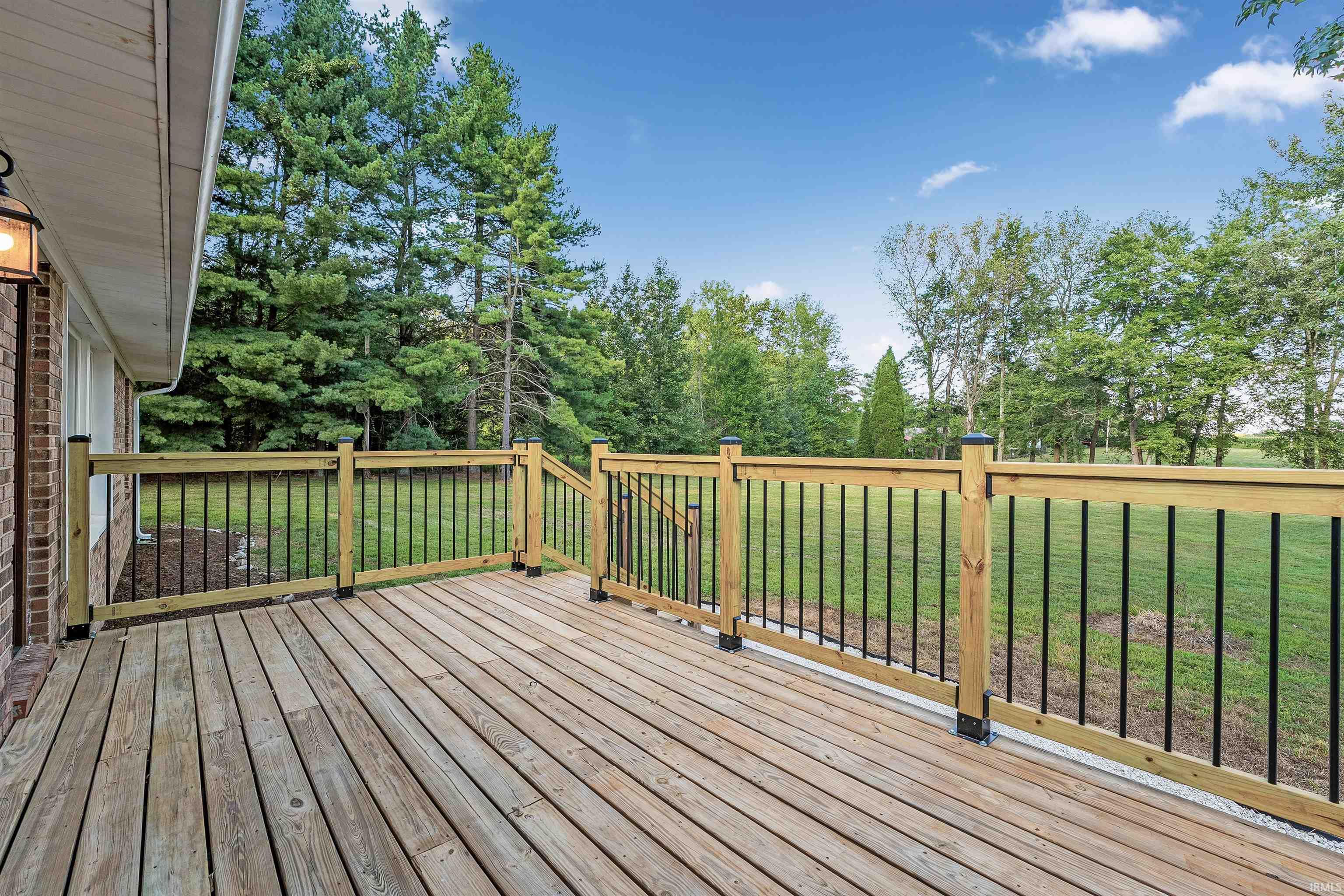 2099 South Pelzer Road Boonville, IN 47601 - Photo 8 of 36