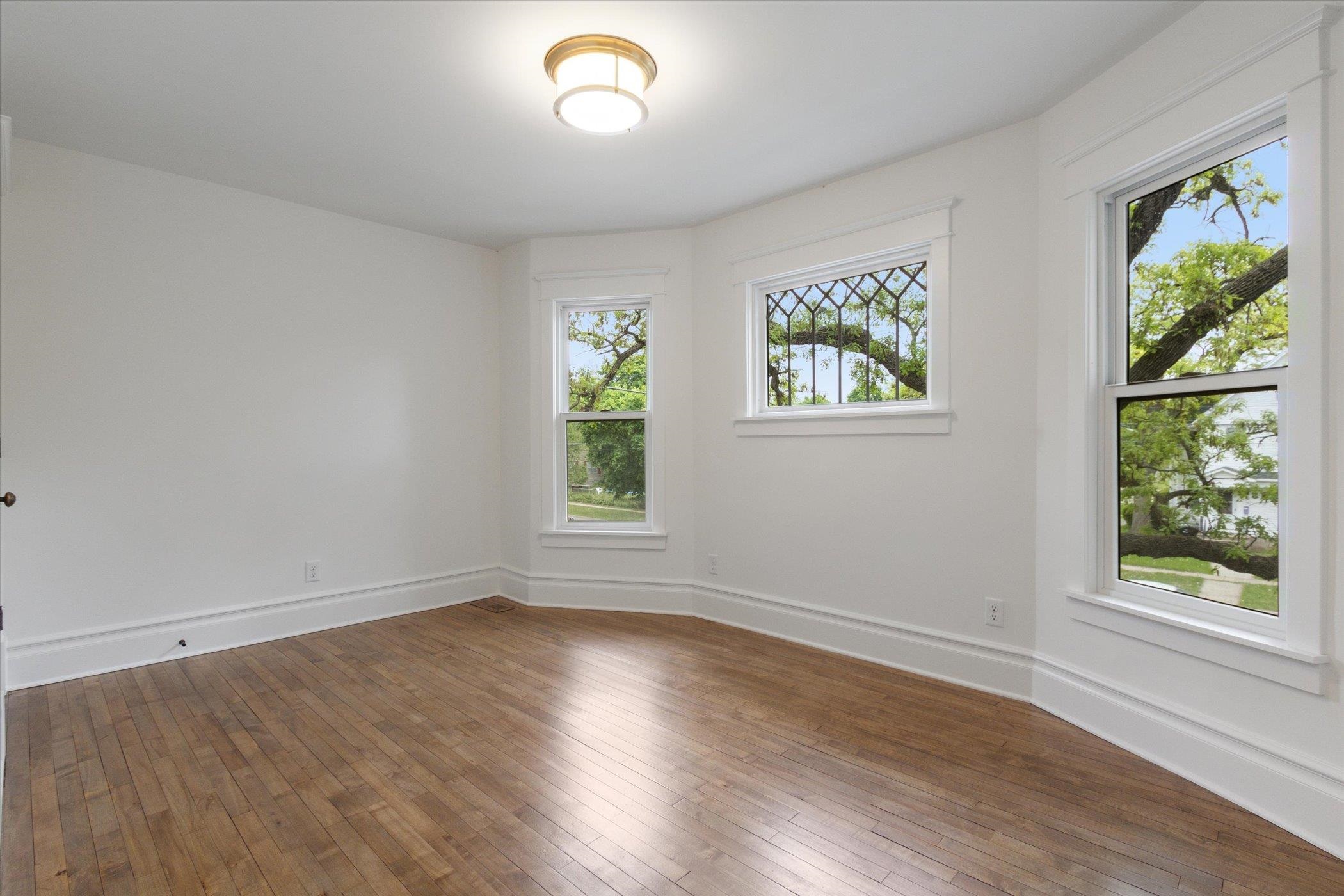 748 Wisconsin Avenue Beloit, WI 53511 - Photo 25 of 38