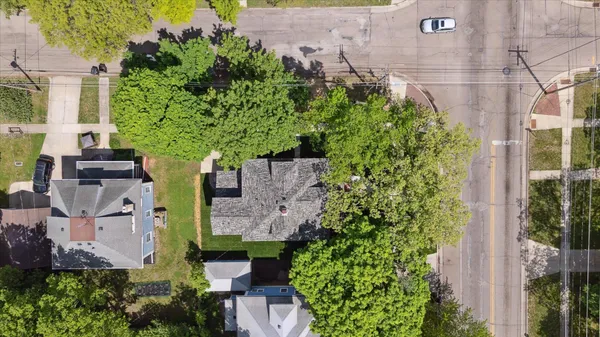 $499,900 | 748 Wisconsin Avenue, Beloit, WI 53511