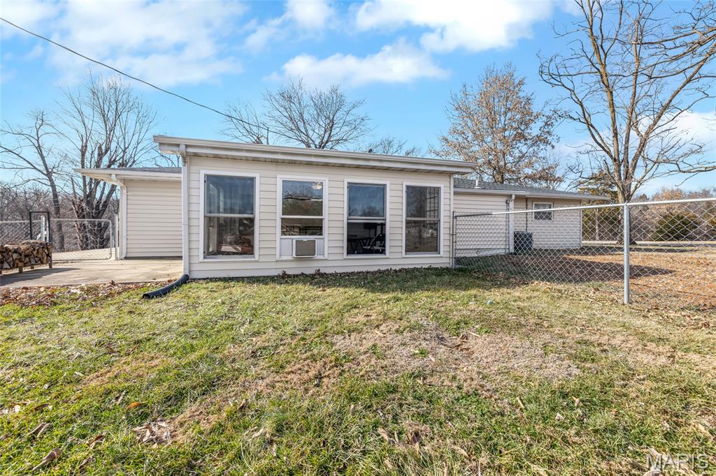 1220 South Point Prairie Road Wentzville, MO 63385 - Photo 21 of 27