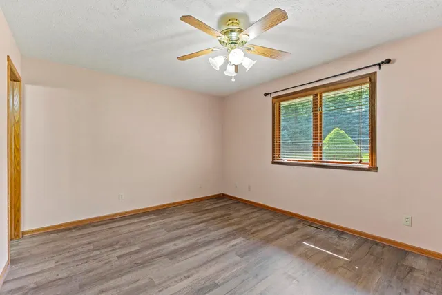 $265,000 | 1726 Baintree Road, Lake Summerset, IL 61019