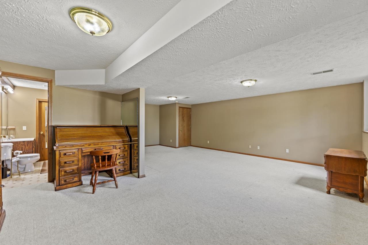 1726 Baintree Road Lake Summerset, IL 61019 - Photo 24 of 39 a view of game room with window