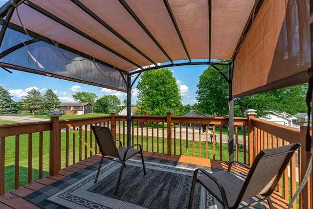 $265,000 | 1726 Baintree Road, Lake Summerset, IL 61019