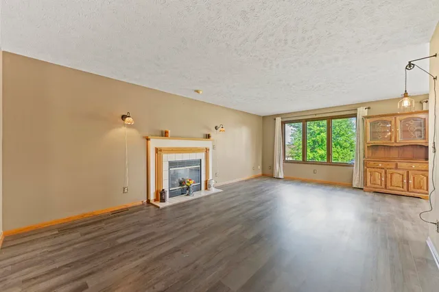 $265,000 | 1726 Baintree Road, Lake Summerset, IL 61019