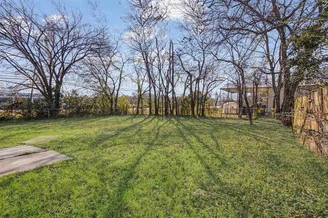 a view of road with outdoor space