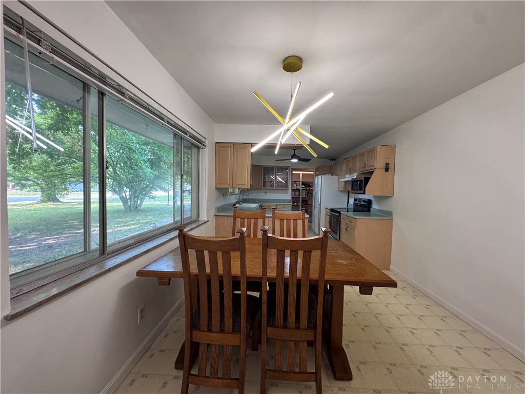 8977 Slagle Road Dayton, OH 45458 - Photo 7 of 43 Gallery Image 7
