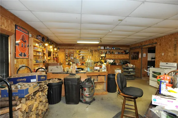 $500,000 | 111 Que Vista Drive West, Catlin, NY 14845