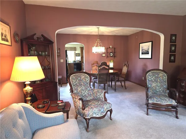 $500,000 | 111 Que Vista Drive West, Catlin, NY 14845