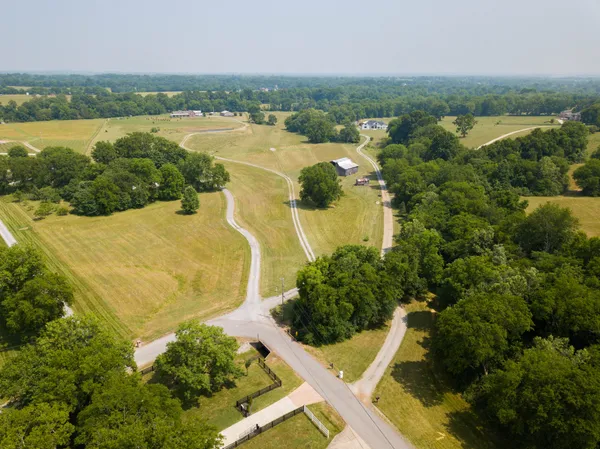 $789,900 | 1003 B Franklin Road, Gallatin, TN 37066
