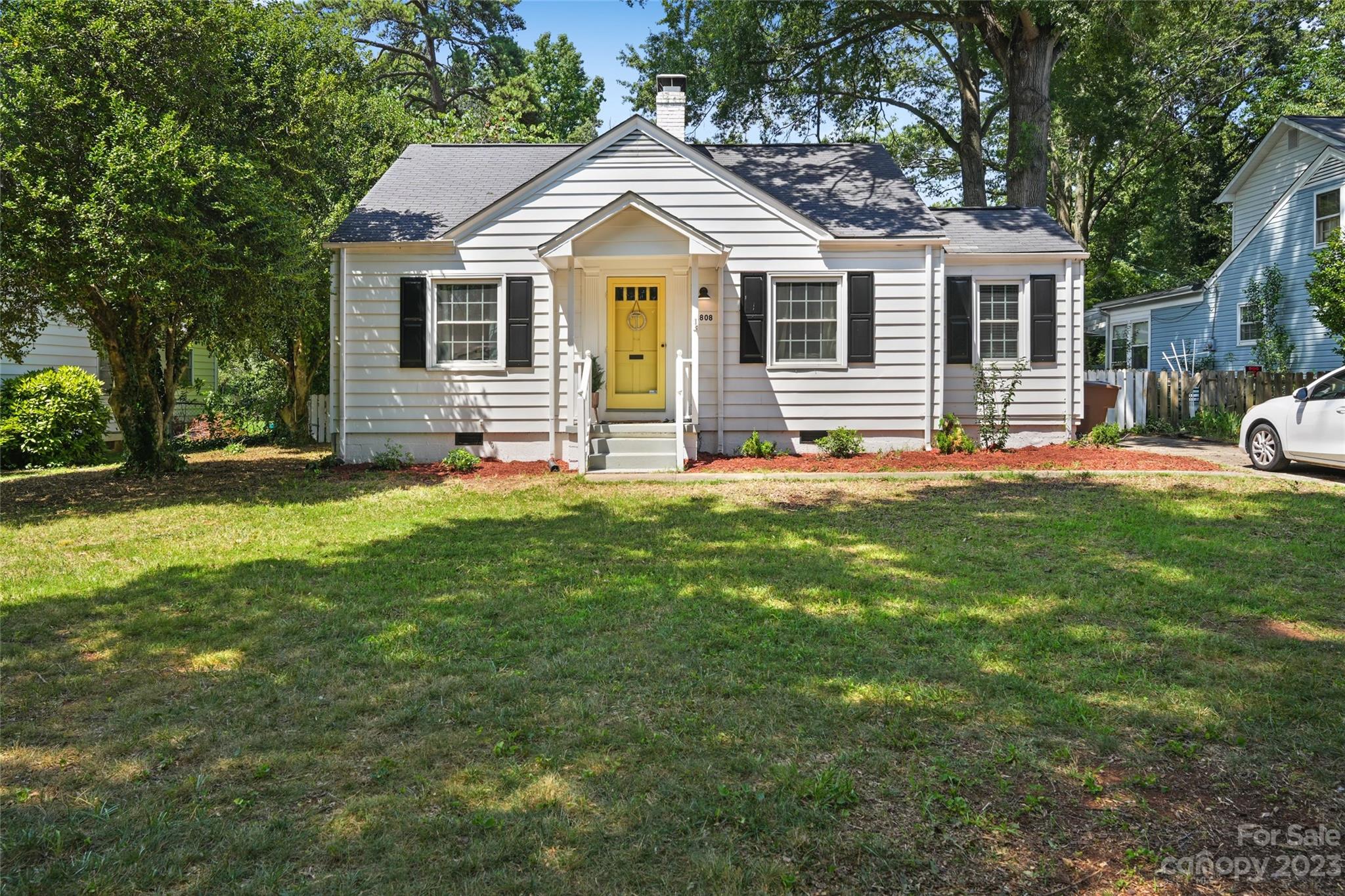 1808 Independence Road Greensboro, NC 27408 - Photo 2 of 32 Gallery Image 2