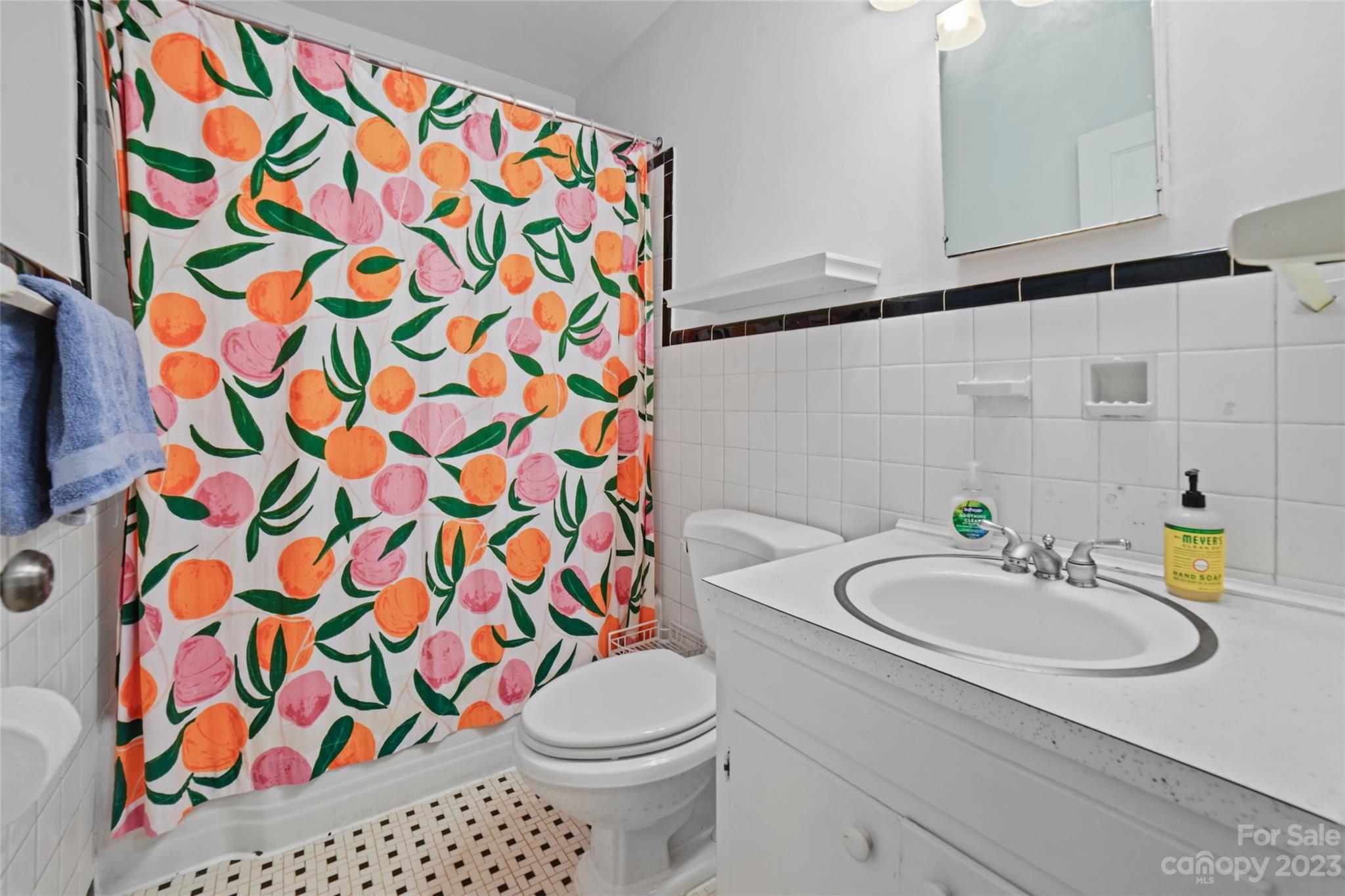 1808 Independence Road Greensboro, NC 27408 - Photo 24 of 32 Gallery Image 24