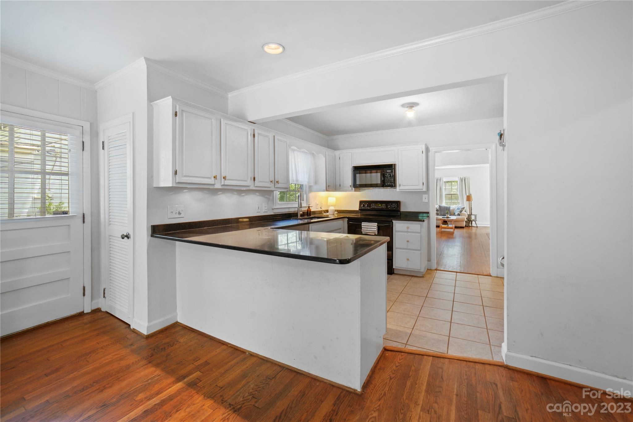1808 Independence Road Greensboro, NC 27408 - Photo 10 of 32 Gallery Image 10