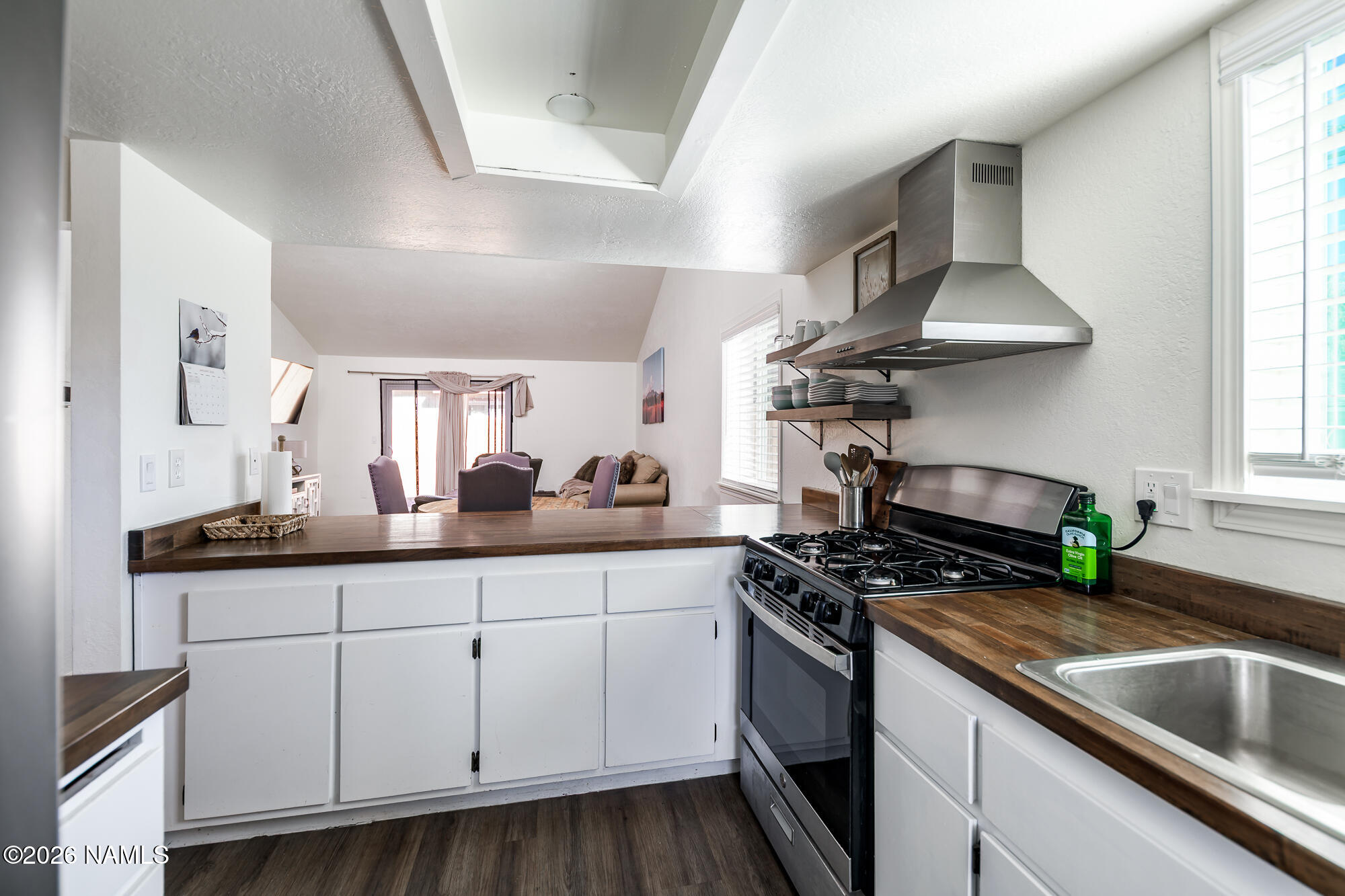 2560 East Cassidy Lane Flagstaff, AZ 86004 - Photo 6 of 32 2560 E Cassidy Ln (17 of 35)