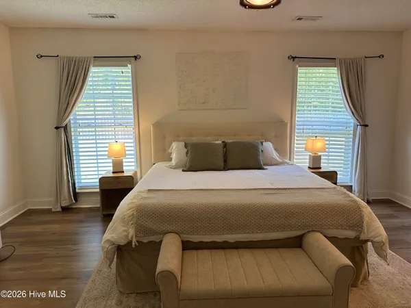 $439,000 | 1500 Grove Point Road, Wilmington, NC 28409