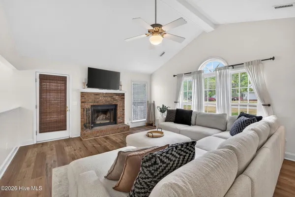 $439,000 | 1500 Grove Point Road, Wilmington, NC 28409