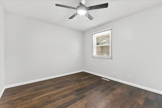 $2,200 | 1328 Timberline Drive, Joliet, IL 60431