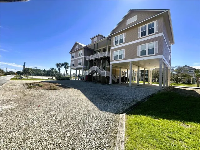 $219,000 | 148 1st Avenue East, Unit A203, Horseshoe Beach, FL 32648