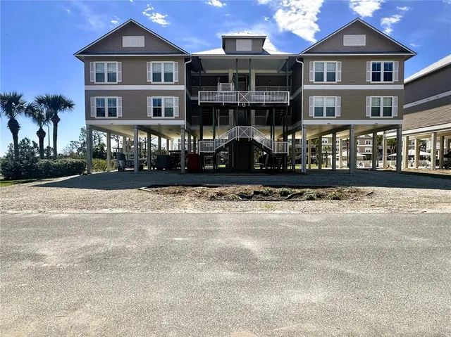 $219,000 | 148 1st Avenue East, Unit A203, Horseshoe Beach, FL 32648