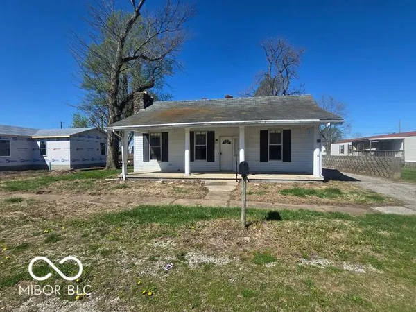 $72,000 | 210 North Lessie Street, Worthington, IN 47471