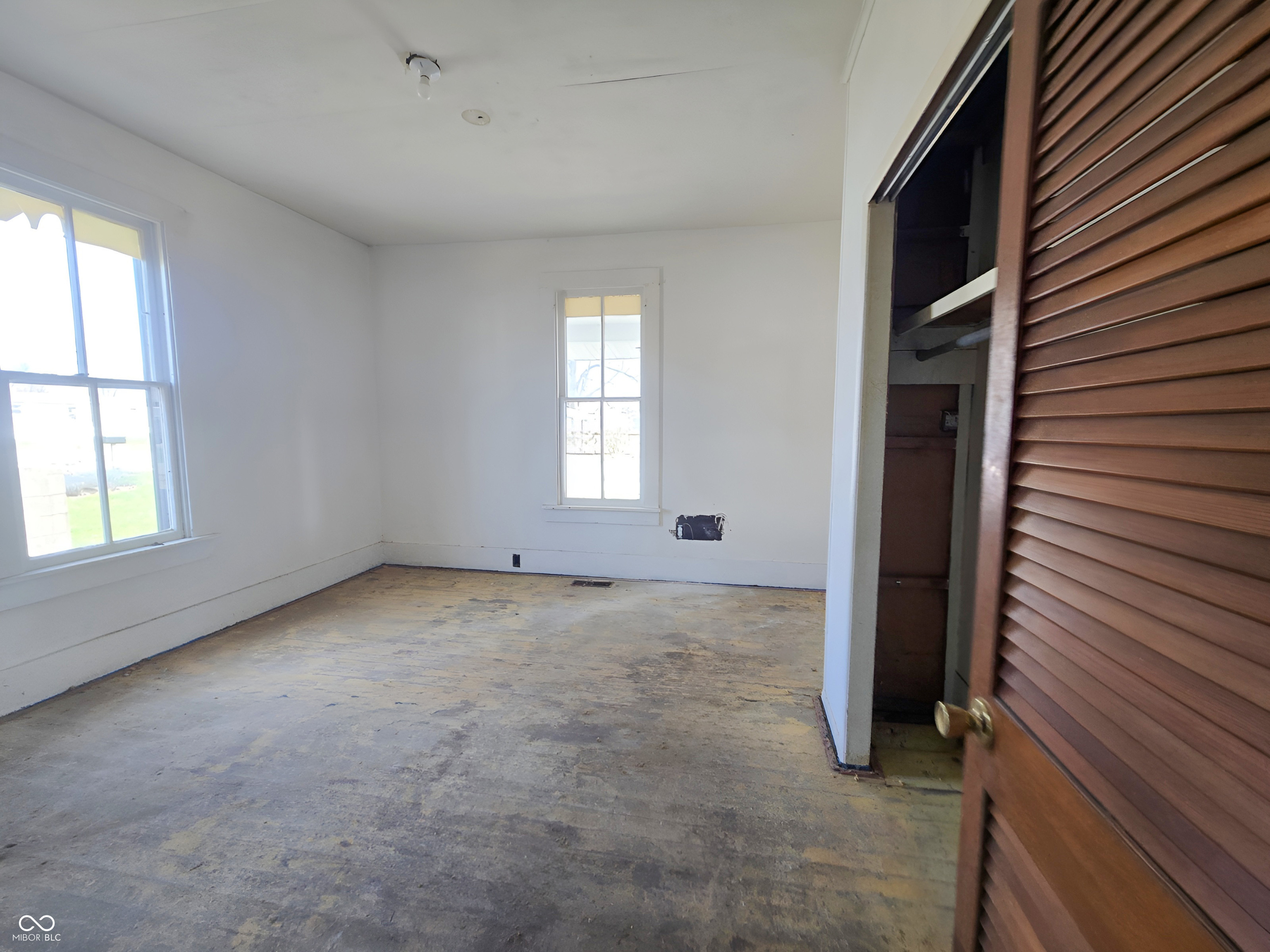 210 North Lessie Street Worthington, IN 47471 - Photo 11 of 13