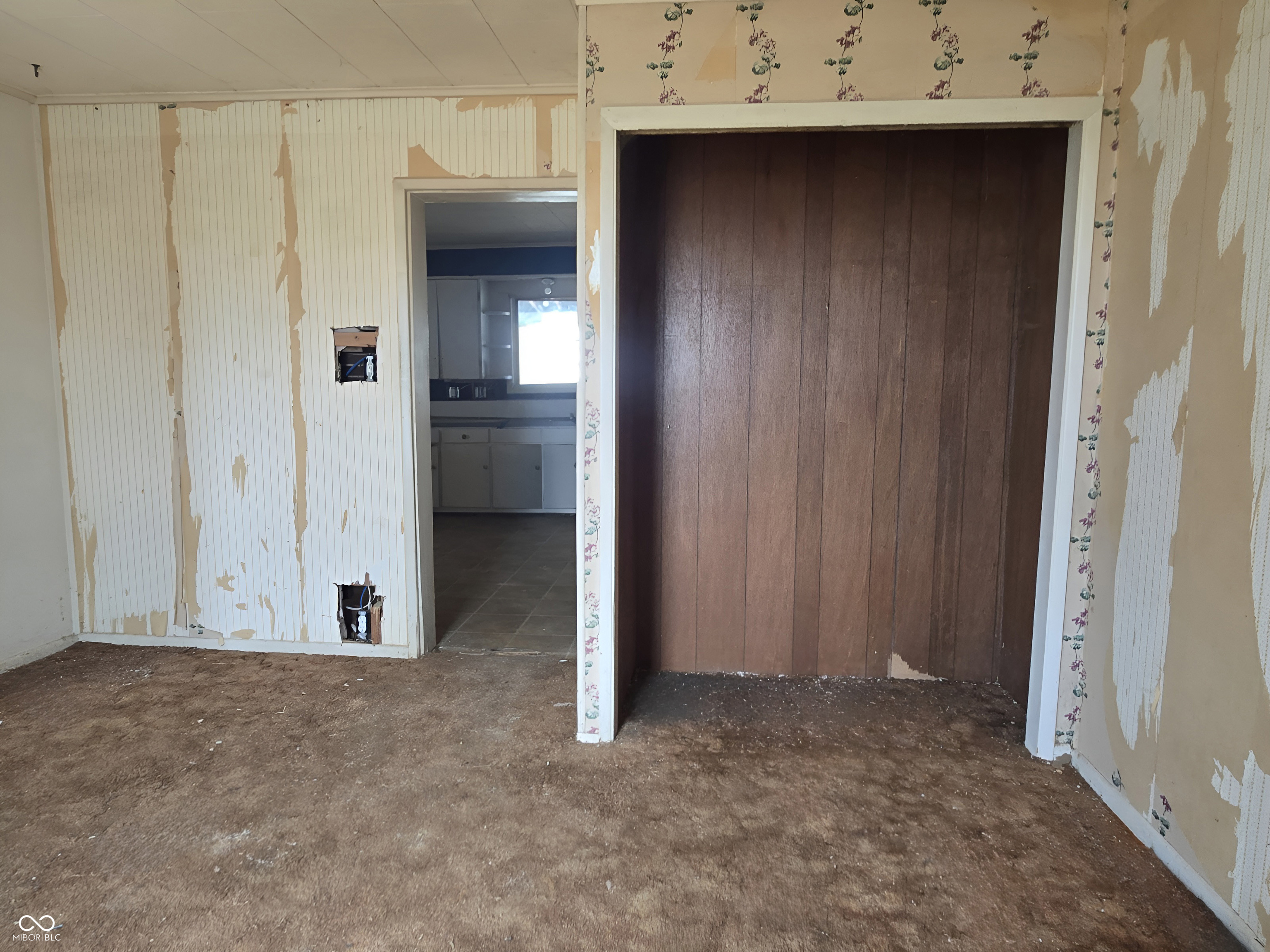 210 North Lessie Street Worthington, IN 47471 - Photo 5 of 13