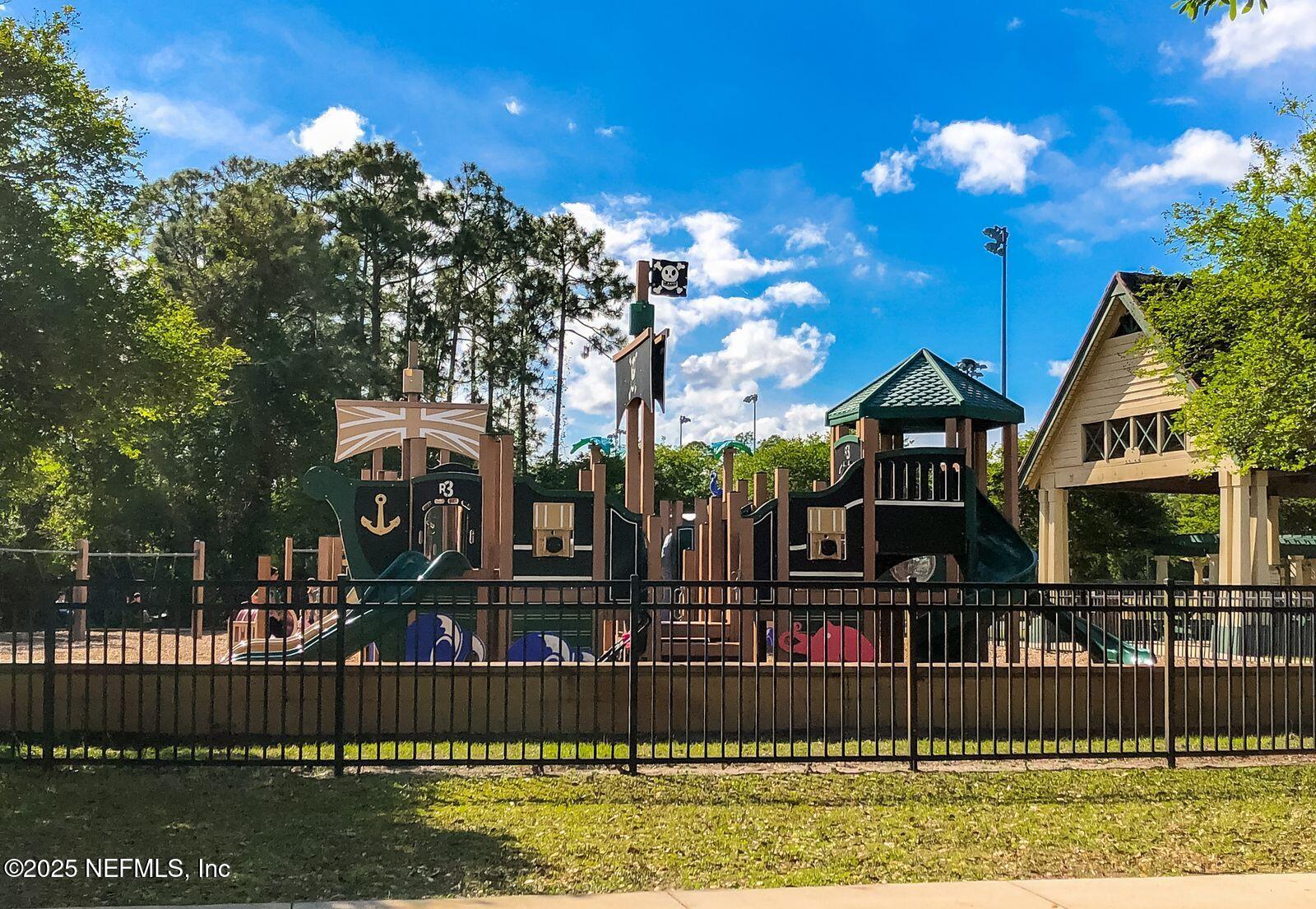 524 Sebastian Square St. Augustine, FL 32095 - Photo 31 of 32 Playground