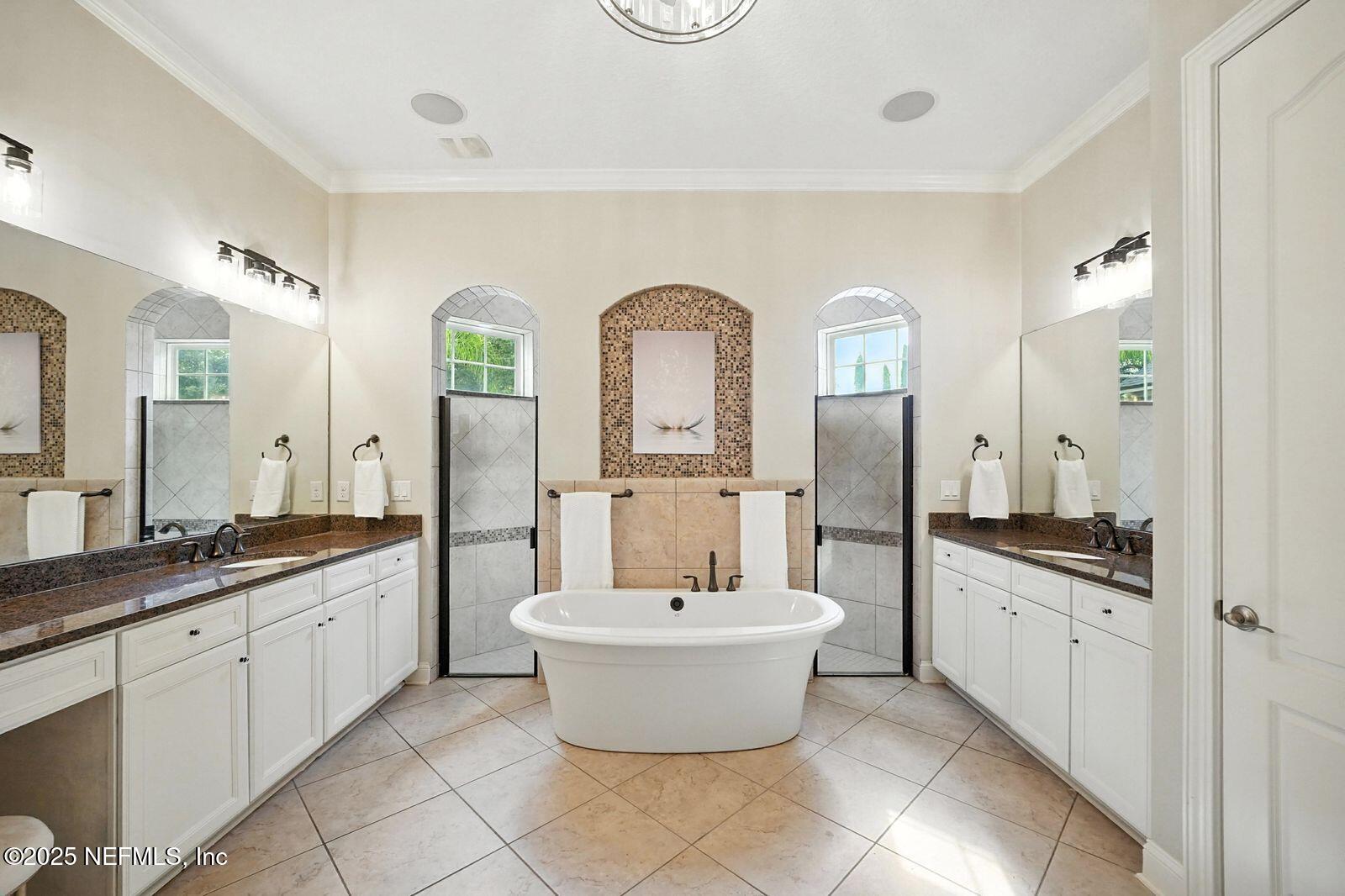 524 Sebastian Square St. Augustine, FL 32095 - Photo 7 of 32 Master bath