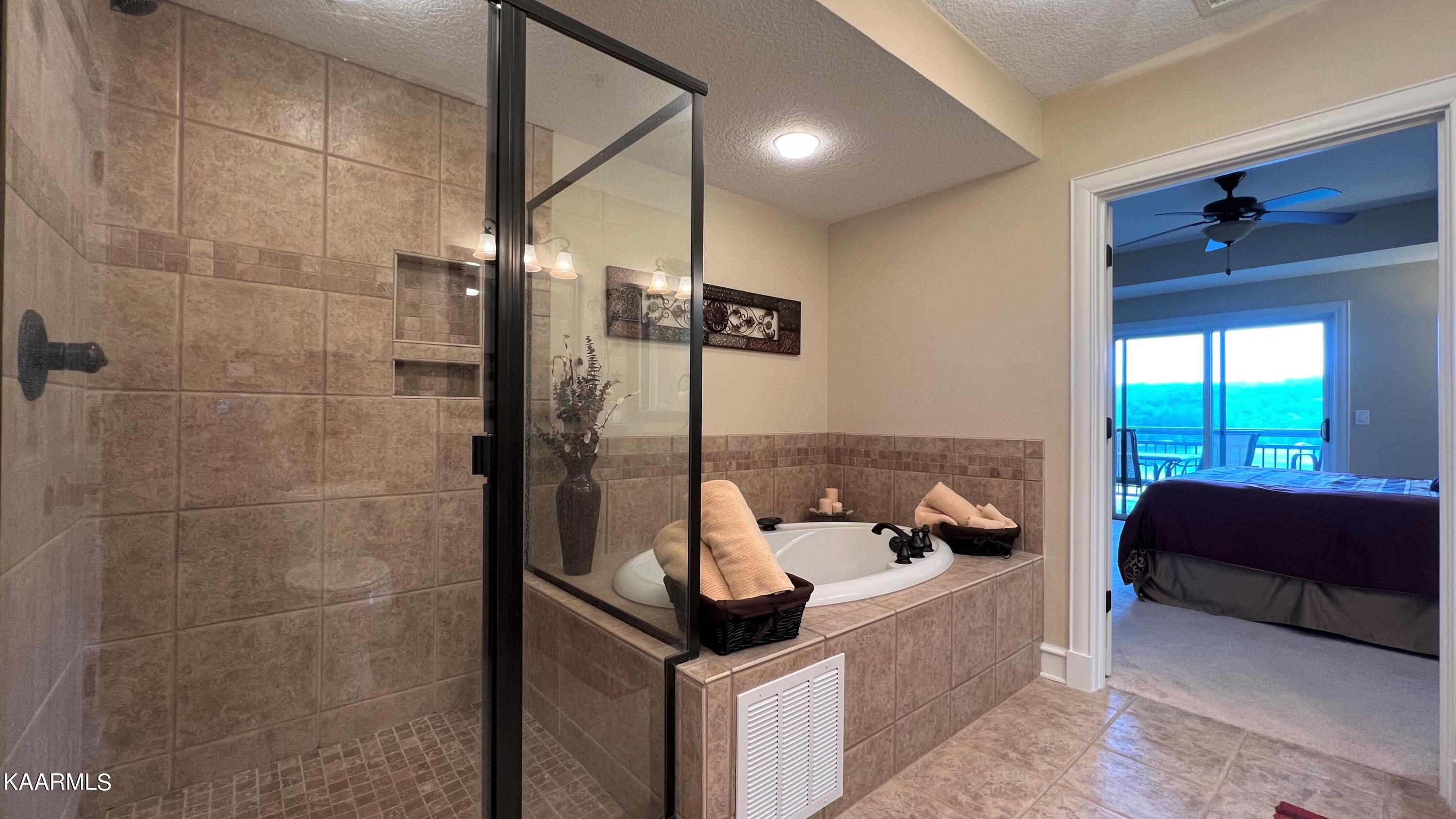 655 Waterside Circle Andersonville, TN 37705 - Photo 11 of 30 Master Bath 3