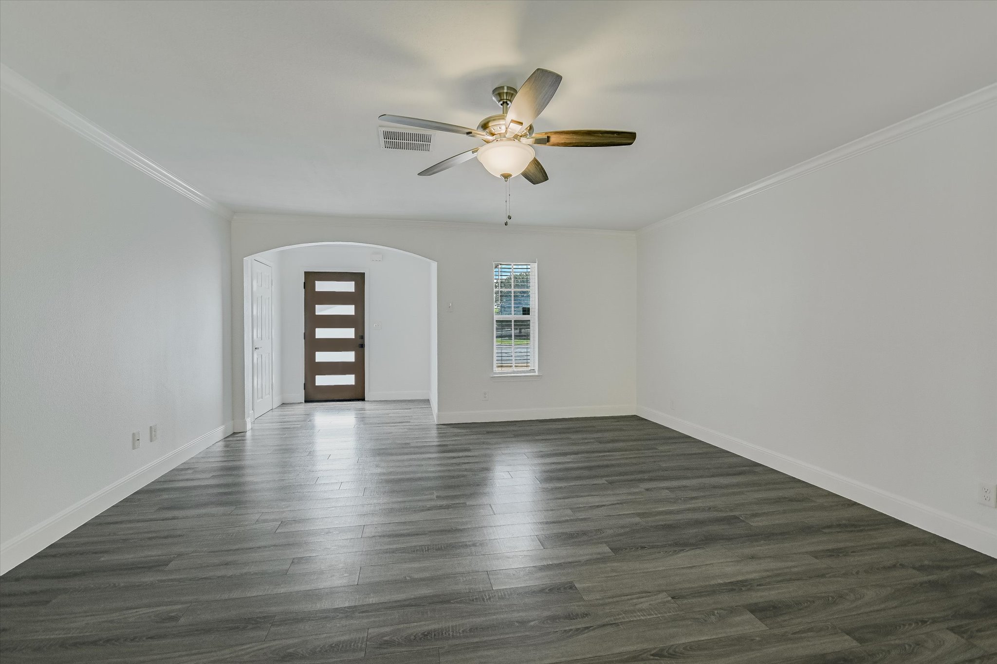 12504 Limerick Avenue Austin, TX 78727 - Photo 3 of 18