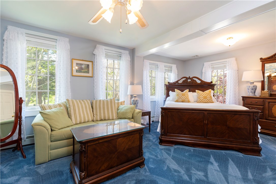 190 Shore Road Westerly, RI 02891 - Photo 35 of 40