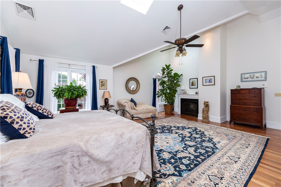 190 Shore Road Westerly, RI 02891 - Photo 38 of 40