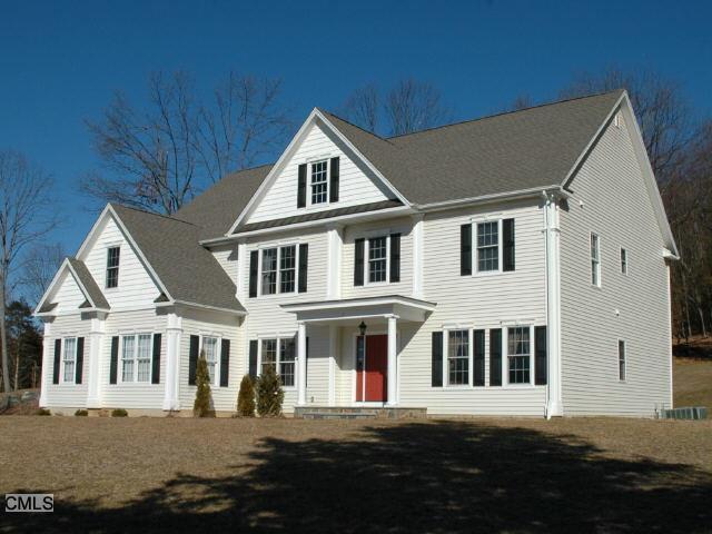 3 Appleby Farm Road Brookfield, CT 06804 - Photo 1 of 1 a front view of a house with a yard