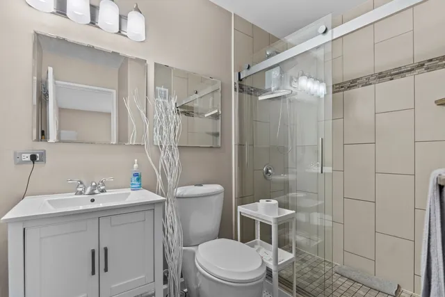 $270,000 | 7353 Blackburn Avenue, Unit K206, Downers Grove, IL 60516