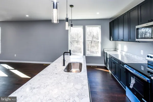 $899,999 | 4719 Prince Georges Avenue, Beltsville, MD 20705