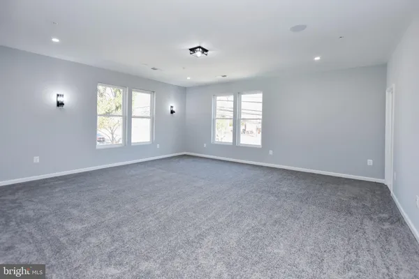$899,999 | 4719 Prince Georges Avenue, Beltsville, MD 20705