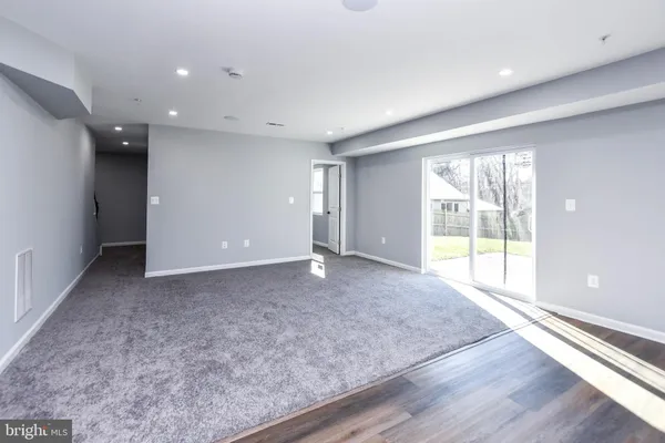 $899,999 | 4719 Prince Georges Avenue, Beltsville, MD 20705