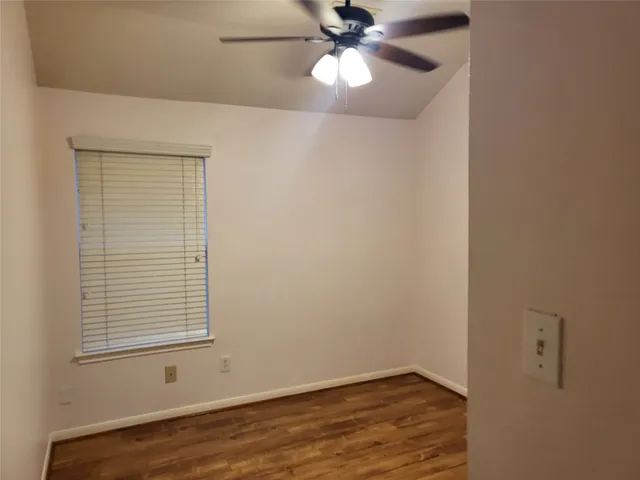 $2,050 | 5406 Meadow Canyon Drive, Sugar Land, TX 77479