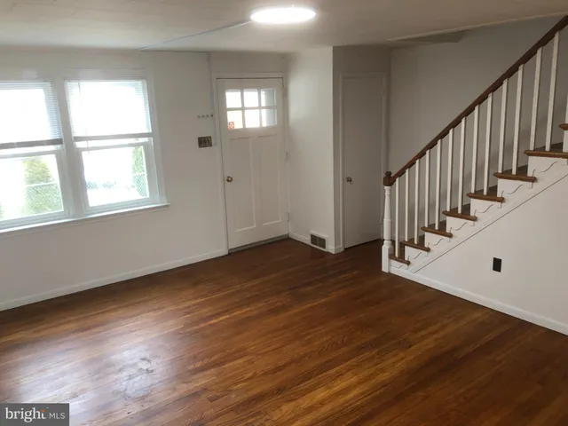 $1,700 | 1230 Sycamore Avenue, Wilmington, DE 19805